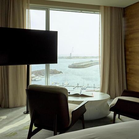 Hotel Octant Ponta Delgada Zewnętrze zdjęcie A room at the hotel
