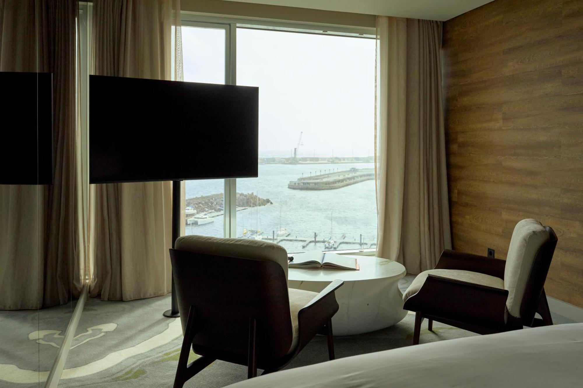 Hotel Octant Ponta Delgada Zewnętrze zdjęcie A room at the hotel